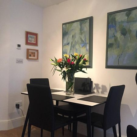 Appartamento Flat In The Heart Of Islington Londra Esterno foto