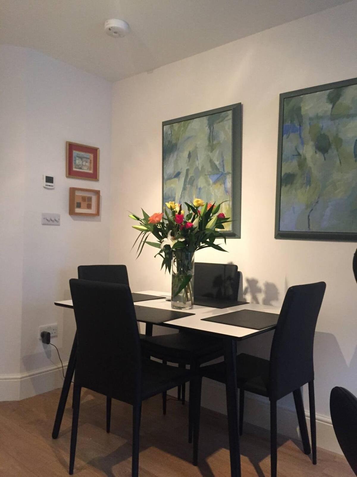 Appartamento Flat In The Heart Of Islington Londra Esterno foto